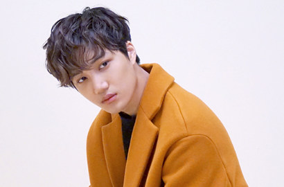 Kai EXO Disentuh Hingga Didorong-Dorong Fans di Bandara Singapura