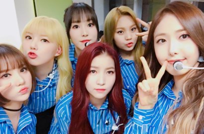 Seram, Fanboy Ini Kepergok Rekam G-Friend Pakai Kamera Rahasia di Fansigning