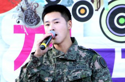 Bak Konser Solo, Aksi Panggung Terakhir Yunho TVXQ Saat Wajib Militer