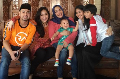 Marsha Tengker Ucapkan Selamat Ultah ke Mama Rieta, Raffi Ahmad-Nagita Bungkam?