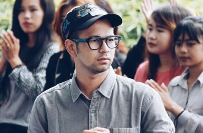 Pakai Kostum Superhero, Celana Raffi Ahmad Bikin Salah Fokus Gara-Gara Ini