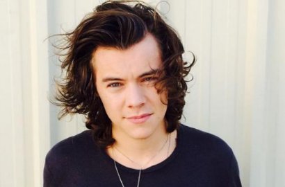 Terancam Gagal Puncaki Tangga Lagu, Harry Styles Siap Perkenalkan Single Kedua