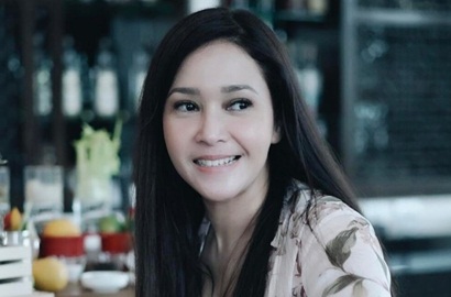 Foto Kaos El Rumi Soal 'Tuhan' Tuai Pro dan Kontra, Maia: Aku Ra Melu-Melu