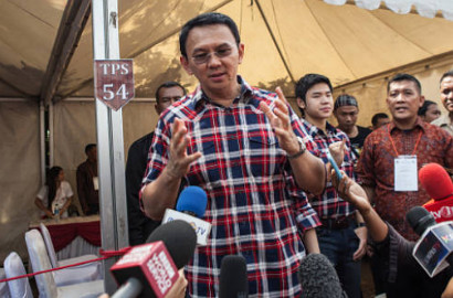 Sidang Tuntutan Ahok Ditunda, Benarkah Ada Intervensi Politik?