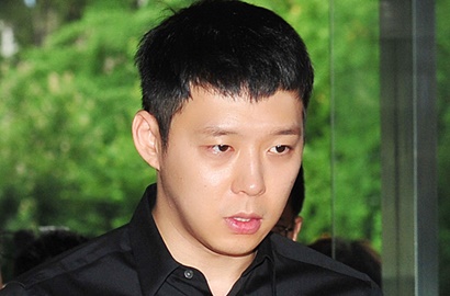 Bikin Heboh, Yoochun JYJ Dikabarkan Siap Nikahi Cewek Non-Seleb