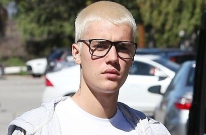 Unggah Foto di Studio Rekaman, Justin Bieber Siap Rilis Lagu Baru