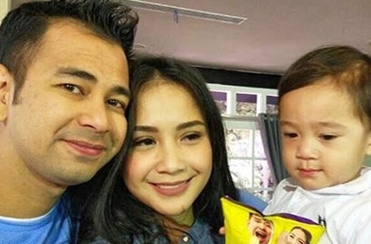 Raffi Ahmad Pamer Foto Ekspresi Kembaran Bareng Rafathar, Netter: Tetep Mirip Nagita