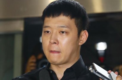 Dispatch Rilis 'Bukti', Yoochun Disindir Bakal Nikahi Cucu Konglomerat