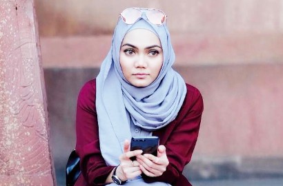 Gara-Gara Posting Foto Ini, Rina Nose Ribut dengan Netter
