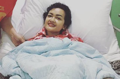 Makin Kurus dan Tatapan Mata Kosong, Netter Tangisi Kondisi Julia Perez