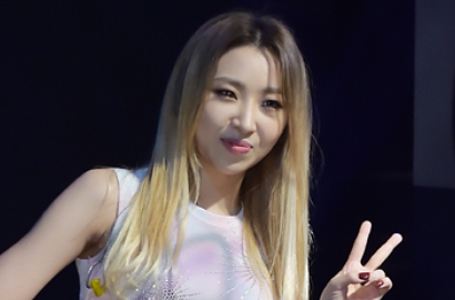 Minzy Blak-Blakan Bahas Jeon Somi Hingga Masa Hiatus di 2NE1