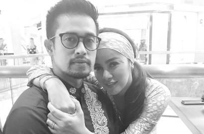 Olla Ramlan Diam-Diam Tengah Hamil Anak Kedua?