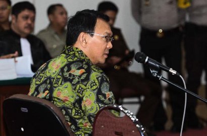 Dikawal Resmob Polda Metro, JPU Sidang Ahok Terancam Bahaya?