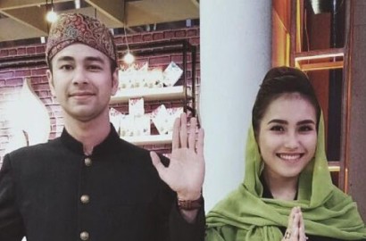 Saksi Ini Sebut Raffi Ahmad-Ayu Ting Ting Heboh Ciuman di Pesawat, Beneran?