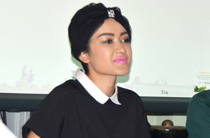 Perseteruan dengan Nikita Mirzani Berlanjut, Julia Perez Dipanggil Polisi