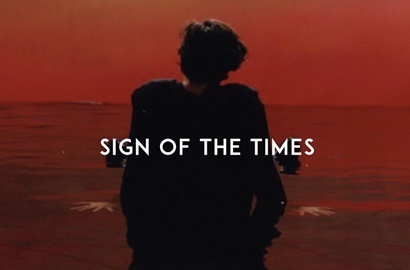 Tiket Konser Ludes dalam Hitungan Detik, Harry Styles Rilis Teaser MV 'Sign of the Times'