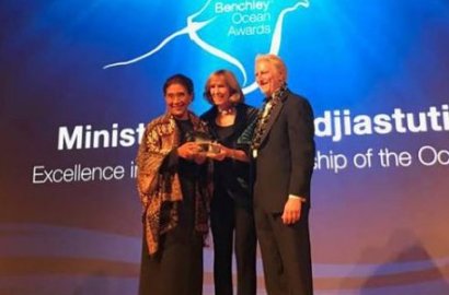 'Tenggelamkan Kapal', Menteri Susi Terima Penghargaan Maritim Tertinggi Dunia