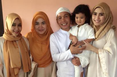 Orangtua Hingga Asisten Ayu Ting Ting Marah ke Haters, Netter: Perbaiki Diri Dong
