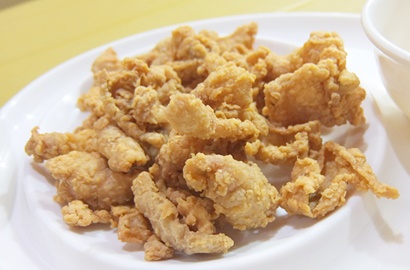 Suka Camilan Kulit Ayam? Intip 4 Fakta Penting Tentangnya yang Jarang Diketahui