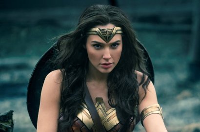 Tak Hanya Pedang, Wonder Woman Juga Dilengkapi Senjata Sakti Ini