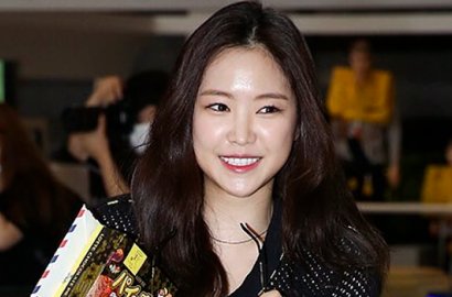Na Eun A Pink Buktikan Bisa Tampil Seksi Meski Bertubuh Kurus