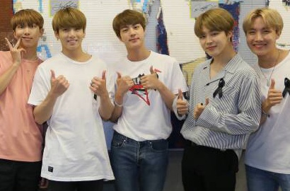 Hadiri BBMA, BTS Super Ganteng dengan Setelan Jas di Red Carpet