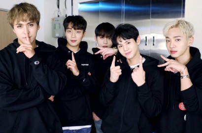 Bikin Baper, Fans Berasa Video Call Bareng Doo Joon cs di Teaser 'Calling You' Highlight