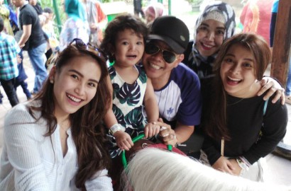 Sukses Kagetkan Netizen Lewat 'Meet n Greet', Adik Ayu Ting Ting Tulis Postingan Bijak