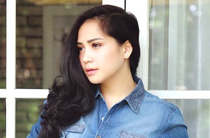 Paha Nagita Ngintip Saat Duduk, Jahatnya Haters Ejek Pamer Aurat
