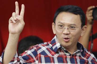 Ahok Akhirnya Tanda Tangani Surat Pengunduran Diri Gubernur DKI