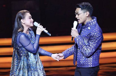Makin Intim dengan 'Calon Anak', Afgan Siap Nikahi Rossa?