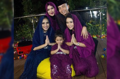 Pamer Foto Minum Air di Jam Puasa, Ibu dan Ayah Ayu Ting Ting Sengaja Ingin Dibully?