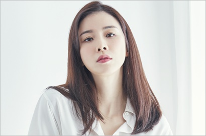 Sempat Tertunda 'Whisper', Lee Bo Young Akhirnya Konfirmasi Bintangi 'Mother' tvN