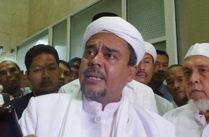 Jadi Tersangka Percakapan Mesum, Begini Tanggapan Rizieq