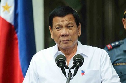 Buat Lelucon 'Izinkan' Tentara Memperkosa Wanita, Presiden Duterte Tuai Kecaman