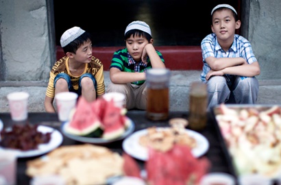 Lucunya 10 Kenangan Puasa Ramadan Waktu Masih Kecil Ini Bikin Kita Kangen Sampai Nyengir Sendiri