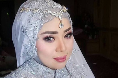 Singkat Langsung Nikah, Ternyata Begini Awal Pertemuan Muzdalifah dan Suami Barunya