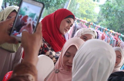 Ahmad Dhani Bakal Buka Restoran Mahal, Ajak Mulan Jualan Cilok
