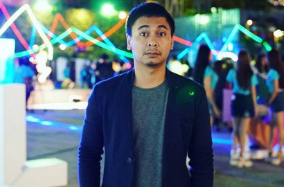 Sempat Diganggu Hantu, Raditya Dika Malah Tegang Gara-Gara Artis Thailand Cantik