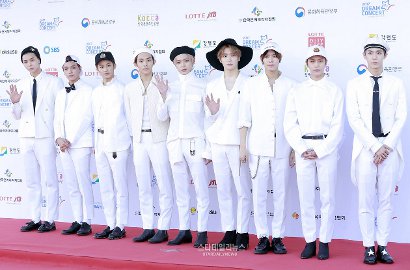 Siap Comeback, NCT 127 Rilis Teaser 'Cherry Bomb' Ala Erupsi Gunung
