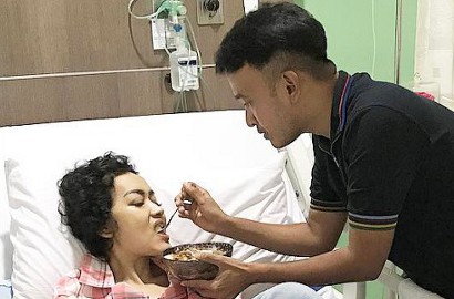 Sering Jenguk di Rumah Sakit, Ruben Onsu Ungkap Kondisi Terbaru Julia Perez