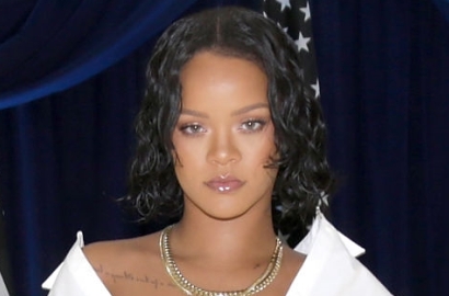 Diejek Gendut Bak Pakai Kostum Sumo, Begini Reaksi Rihanna