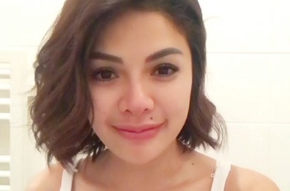 Nikita Mirzani Mendadak Promo Carikan Jodoh Pria Bule Italia Ini, Tertarik?