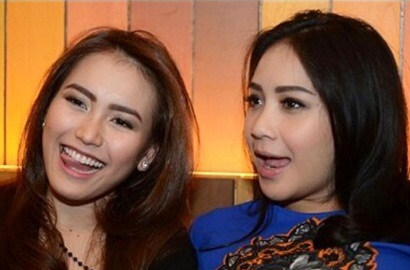 Ayu Ting Ting Pamer Balik Syuting 'Pesbukers', Netizen Malah Heboh Tanyakan Nagita