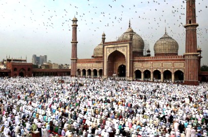 Nggak Cuma Indonesia Saja, 7 Negara Ini Juga Punya Tradisi Mudik Lebaran Seru Lho