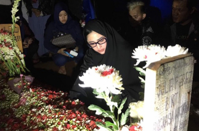 Heboh Penampakan Wanita Pucat Diduga Julia Perez Saat Depe Diwawancara, Ini Reaksi Netter