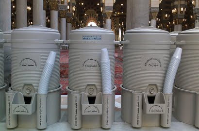 Air Zamzam, 5 Fakta Tentang Air Suci yang Kandungan Mineral di Dalamnya 'Luar Biasa'