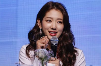 Kangen 'Doctors', Park Shin Hye Posting Foto Menarik Ini