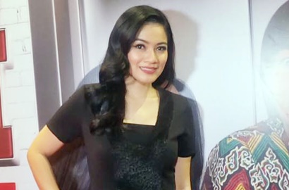 Sempat Ogah Nyanyi Lagi, Ini Alasan Titi Kamal Mau Isi OST 'Insya Allah Sah'