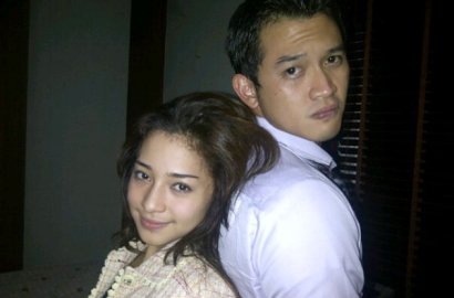 Bikin Tak Sabar, Rezky Aditya Akhirnya Syuting TVM Bareng Nikita Willy